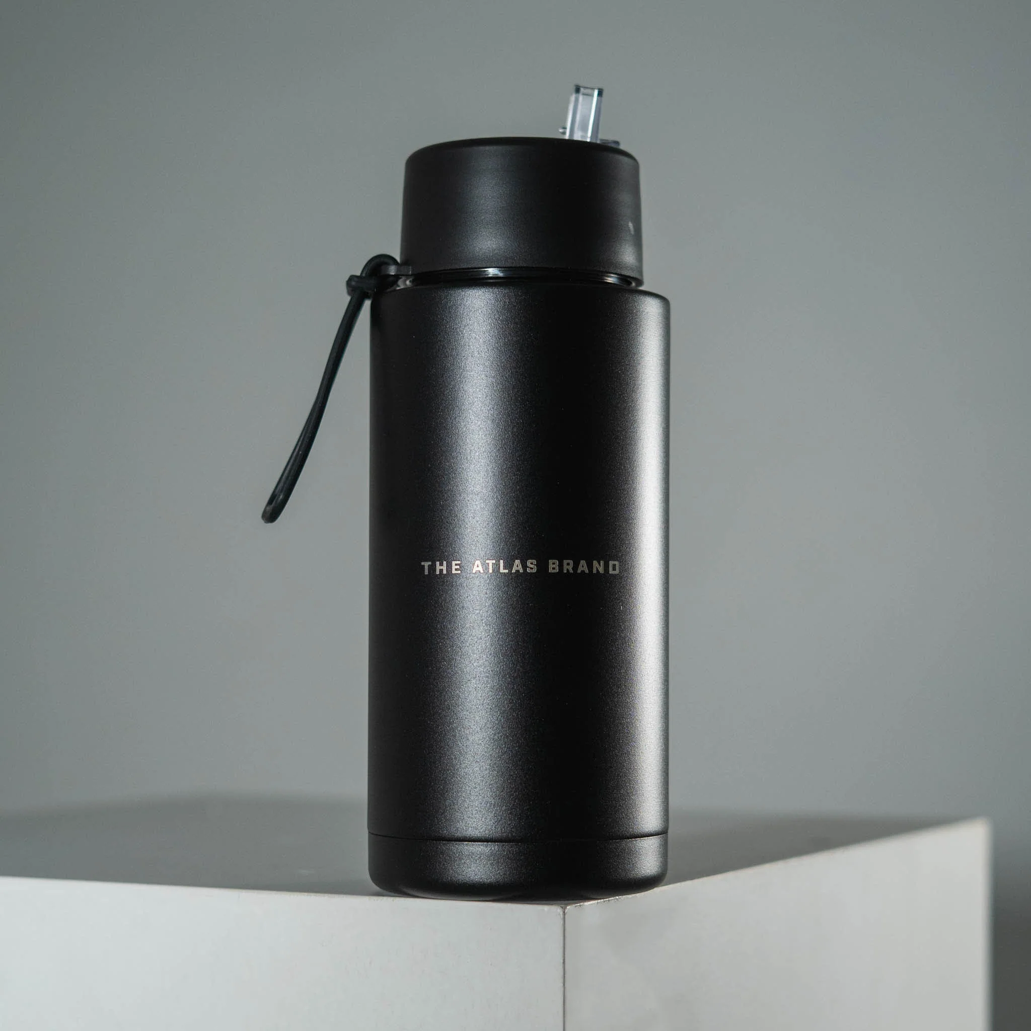 The Atlas Brand - Triplex Stainless Steel Reusable 1 Litre (34oz) Water Bottle - Image 3